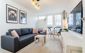 Toffee Apartment City Center